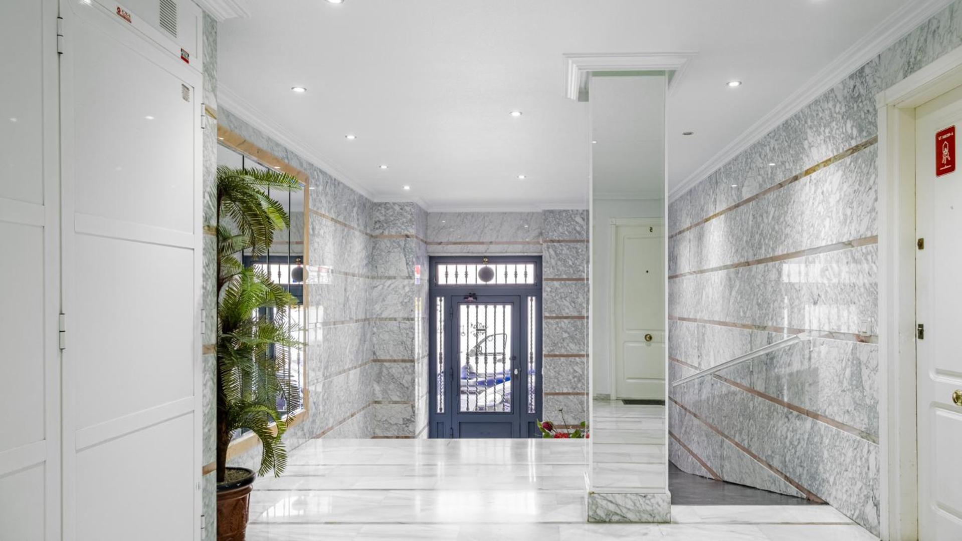 Apartamento Centrico Con Garaje Torrevieja Zewnętrze zdjęcie